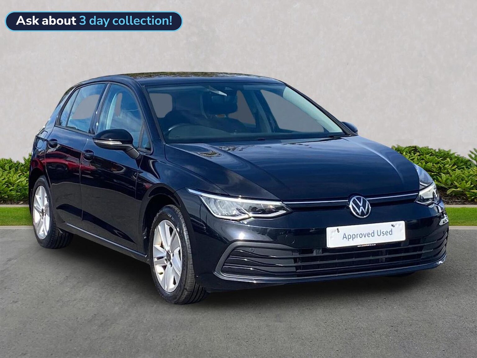 VOLKSWAGEN GOLF HATCHBACK 1.5 Tsi Life 5Dr
