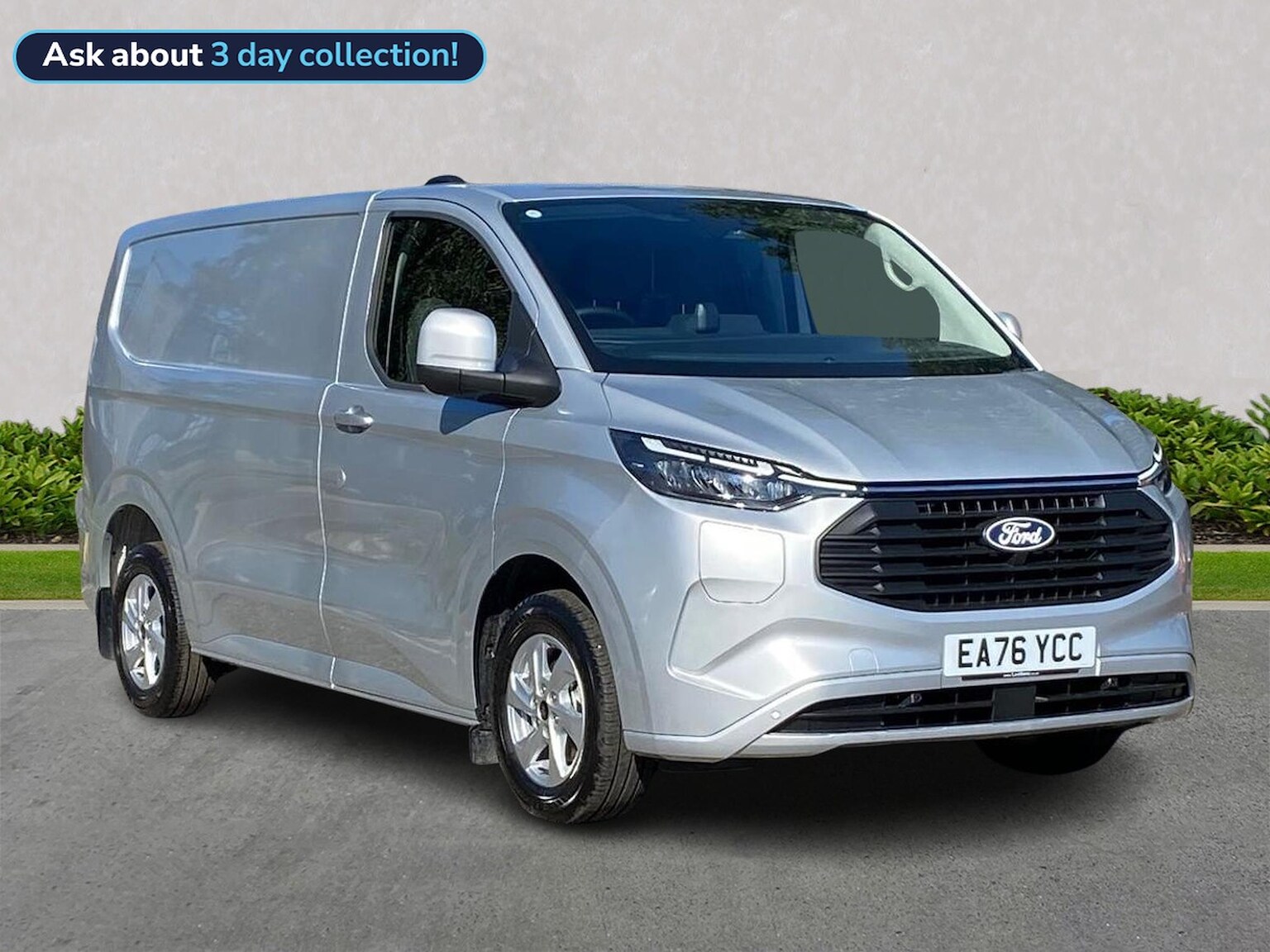 FORD TRANSIT CUSTOM 320 L1 PETROL FWD Transit Custom Limited Van 320 L1 2.5L Duratec 232Ps Phev Fwd 1 Speed Automatic