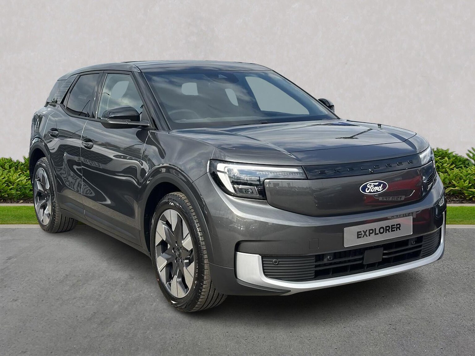 FORD EXPLORER ELECTRIC ESTATE 210Kw Premium 77Kwh 5Dr Auto