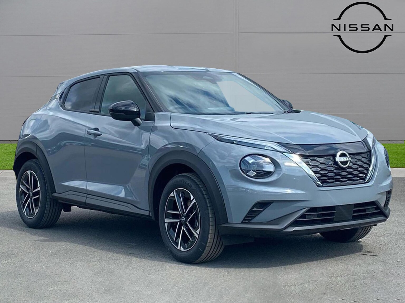 NISSAN JUKE HATCHBACK 1.0 Dig-T N-Connecta 5Dr [Revised]