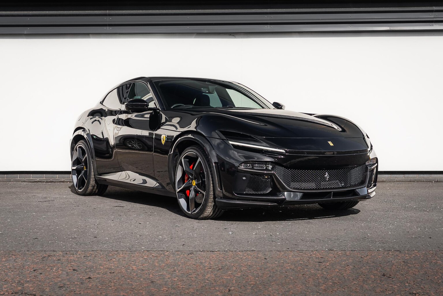 FERRARI PUROSANGUE 4Dr Auto